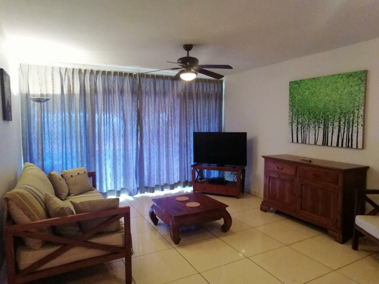 Tahiti - Le Condo Ariitea Pirae Екстериор снимка